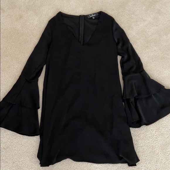 Lulu's Dresses & Skirts - lulus shift dress Lulu's Dresses & Skirts - lulus shift dress